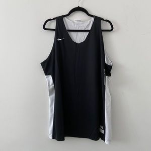 Nike Women’s Basketball Reversible Tank Top Jersey Size XXL